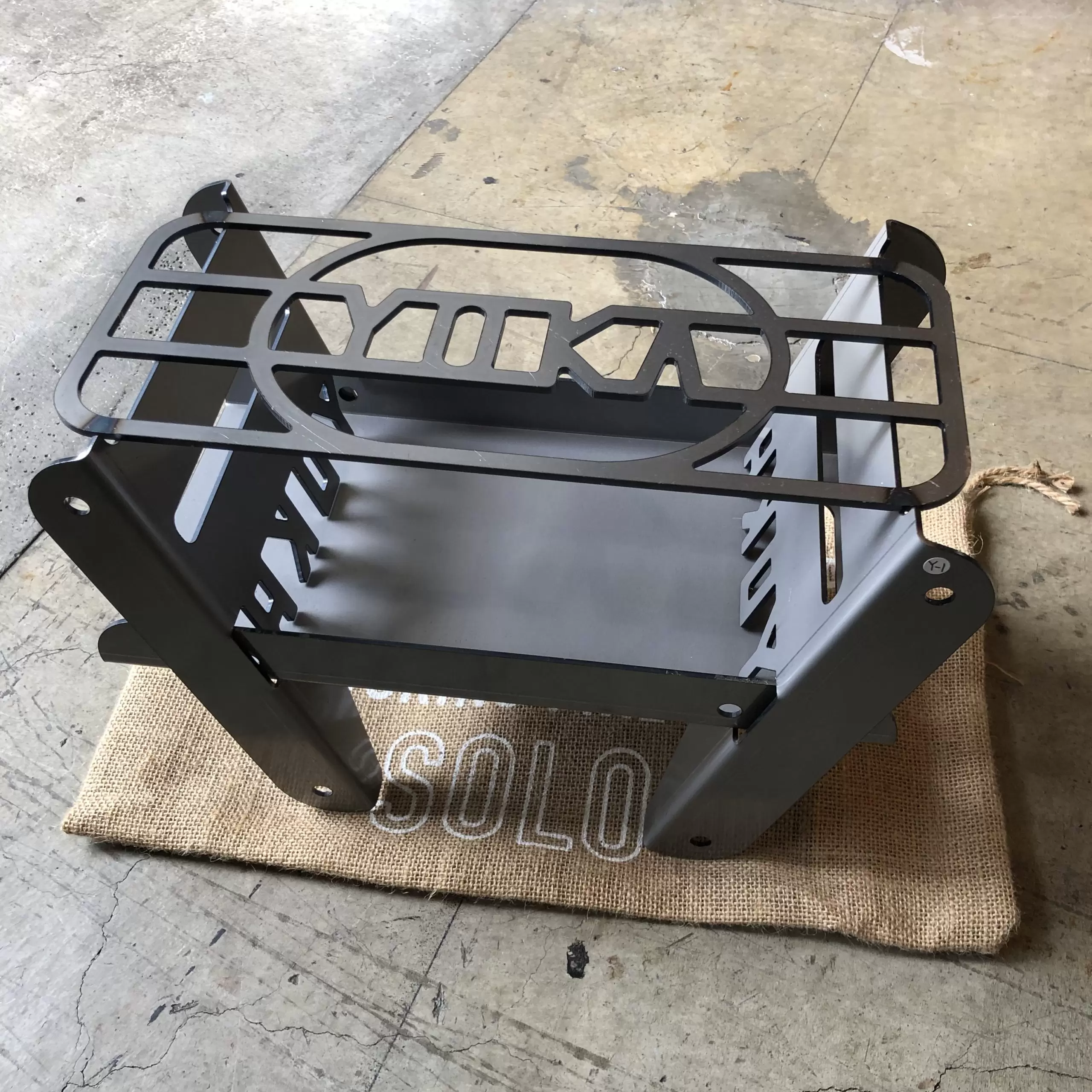 焚き火台『COOKING FIRE PIT SOLO』